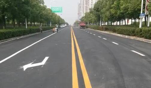 道路劃線的標準尺寸，道路劃線的寬度是多少？