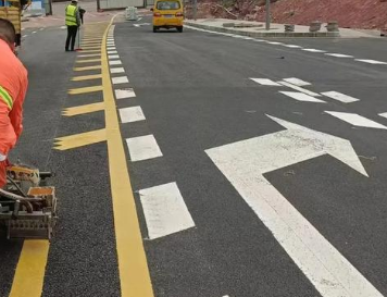 蘇州道路劃線施工,城市交通的無聲引導(dǎo)者 蘇州道路劃線施工,城市交通的無聲引導(dǎo)者