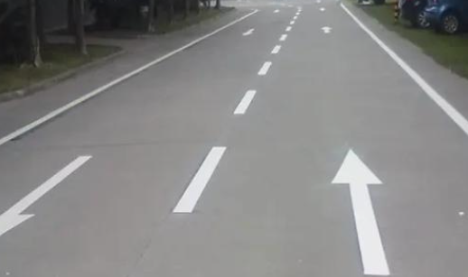 廠區(qū)劃線就選飛揚(yáng)市政！資深團(tuán)隊(duì) + 創(chuàng)新技術(shù)